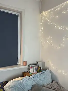 Snapshot of yoyogirlx chatting on 02.07.26 yoyogirlx online show from 02.07.26