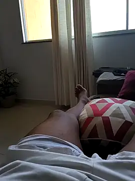 Zepouvinho online show from 04.11.26