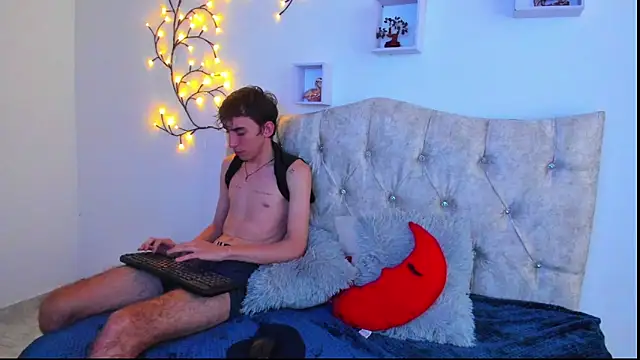 TerryGrace online show from 11.18.25