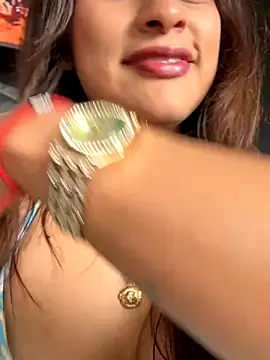 valeria absurdah online show from 12.20.25