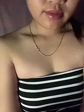 Snapshot of Winnie-sexy chatting on 03.22.26 Winnie-sexy online show from 03.22.26