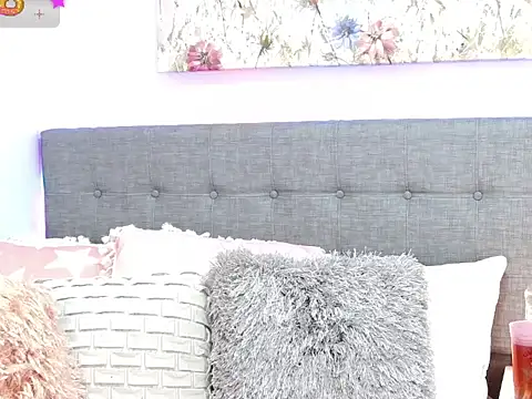 Antonella Lee online show from 02.08.26