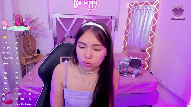 ISABELA TAY online show from 11.18.25