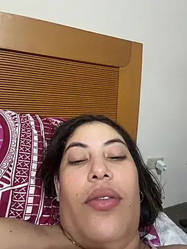 Snapshot of Anna_Bitch_Disgusting chatting on 03.29.26 Anna Bitch Disgusting online show from 03.29.26