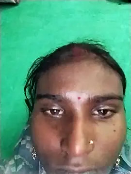 Big Lovexx online show from 11.17.25