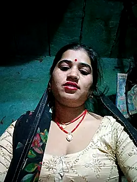 Snapshot of Hot_kamla chatting on 03.08.26 Hot kamla online show from 03.08.26