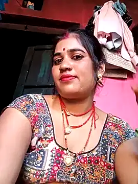 Snapshot of Hot_kamla chatting on 05.13.26 Hot kamla online show from 05.13.26