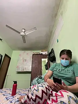 Cute hotzara online show from 03.24.26