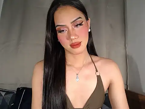 Snapshot of im_ur_wife69 chatting on 02.04.26 im ur wife69 online show from 02.04.26