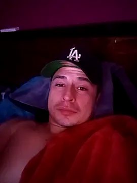 Snapshot of Al3vr chatting on 11.12.25 Al3vr online show from 11.12.25