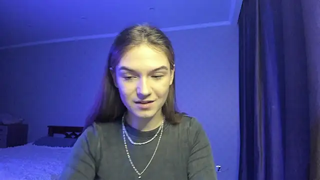 luna lust 212 online show from 11.28.25