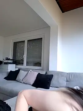 Snapshot of Lilly_hase chatting on 11.17.25 Lilly hase online show from 11.17.25