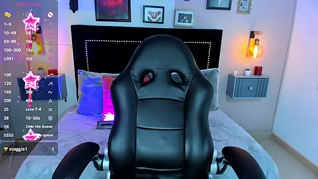 Snapshot of conny_tanakaa chatting on 11.21.25 conny tanakaa online show from 11.21.25