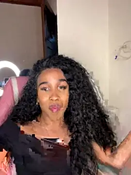 Snapshot of Weendolyn_ chatting on 11.30.25 Weendolyn online show from 11.30.25