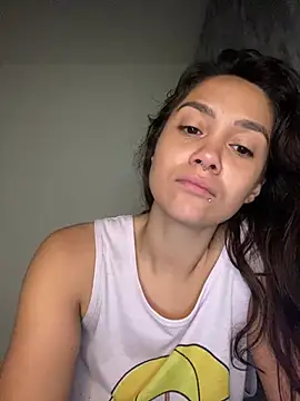 Snapshot of carolsapequinha chatting on 06.28.26 carolsapequinha online show from 06.28.26