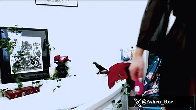 AshenRoe online show from 03.23.26