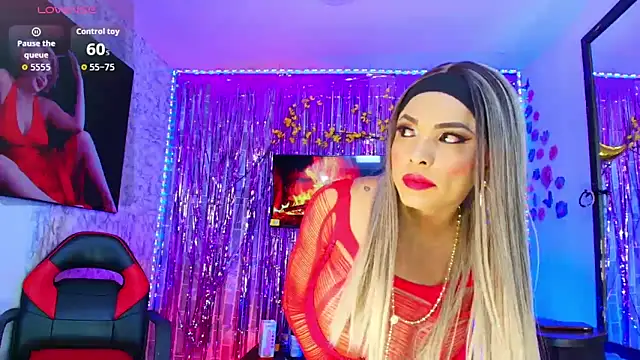 TAYLOR S7 online show from 04.11.26