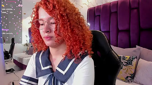 avrilwaynee online show from 11.19.25