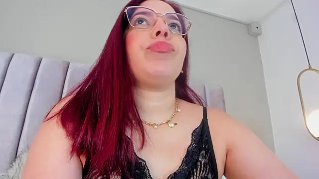 AnnaNoval 10 online show from 11.18.25