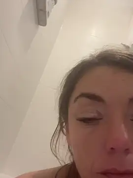 Snapshot of miatate chatting on 02.07.26 miatate online show from 02.07.26