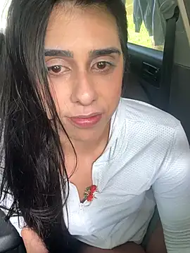 Monahliza online show from 11.28.25