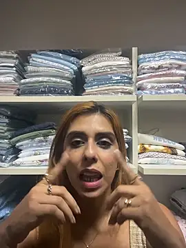 Monahliza online show from 04.12.26