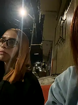 Snapshot of nahoval_dania chatting on 11.15.25 nahoval dania online show from 11.15.25