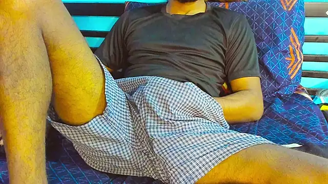 Snapshot of Suck_my_fuckin_dick_bitch chatting on 02.15.25 Suck my fuckin dick bitch online show from 02.15.25