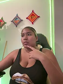 Snapshot of morena-2025 chatting on 07.19.26 morena-2025 online show from 07.19.26