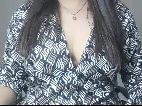 Saira Hotty online show from 12.03.25