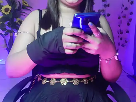 Saira Hotty online show from 01.06.26