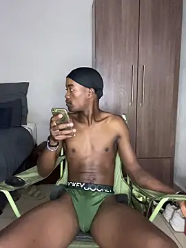 Snapshot of Boytoy_BigD chatting on 02.14.26 Boytoy BigD online show from 02.14.26