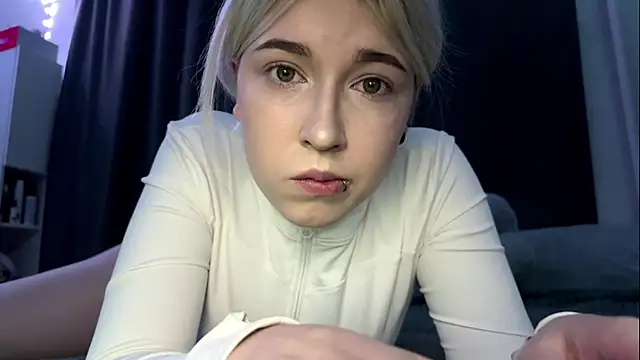 SexBIonde online show from 11.14.25