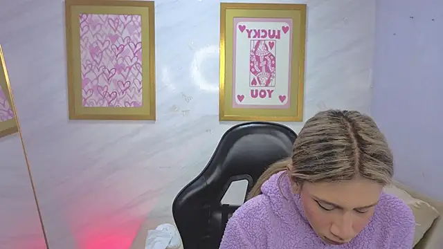 Evy Luxx v online show from 03.28.26