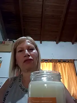 SexyMilf1211 online show from 04.25.26