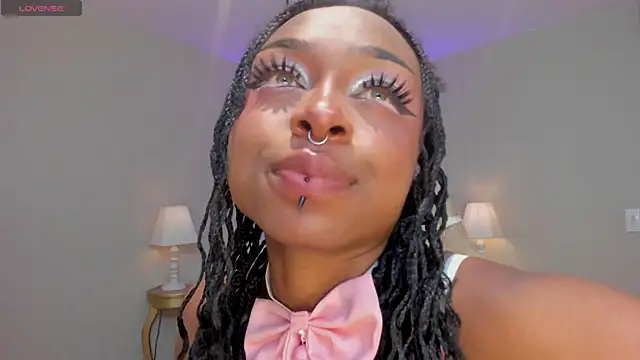 Midnight Bluee online show from 01.06.26