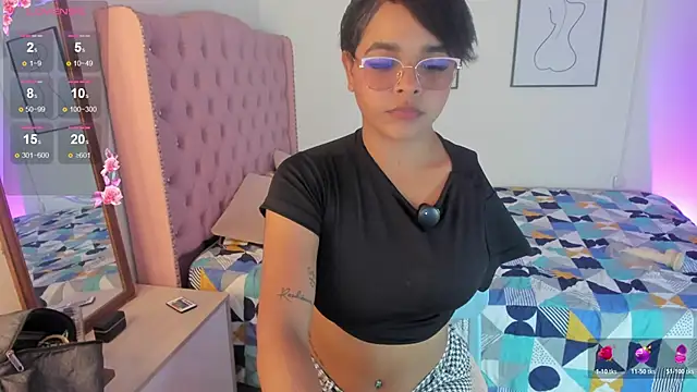 Snapshot of Tatiana-Jaaramillo chatting on 04.23.26 Tatiana-Jaaramillo online show from 04.23.26