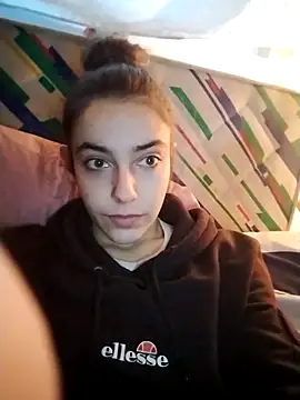 Snapshot of patitofeox chatting on 11.14.25 patitofeox online show from 11.14.25