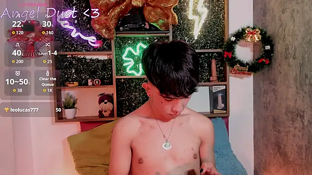 Angeldust19 online show from 12.21.25