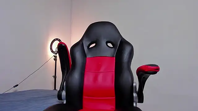 LuigiVitale 1 online show from 02.20.26