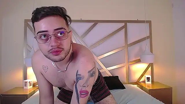 Ethan Greys online show from 12.04.25