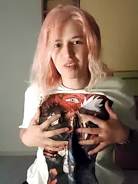 Snapshot of DevaBlu chatting on 11.14.25 DevaBlu online show from 11.14.25