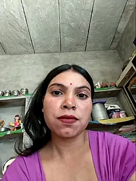Snapshot of Jankisinghji chatting on 05.08.26 Jankisinghji online show from 05.08.26