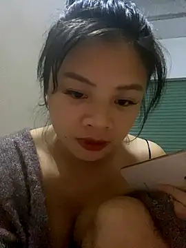 sara-xx online show from 12.04.25