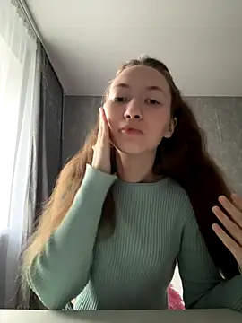 Holy Poly online show from 12.04.25