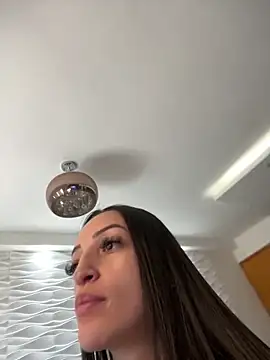 BelleRune online show from 02.08.25