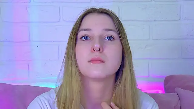 TinnaBurton online show from 03.16.26