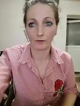 CrazyMaya39 online show from 04.14.26