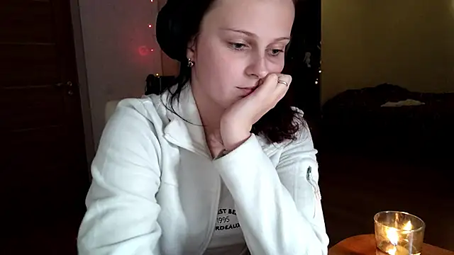 LouiseMarengo online show from 11.17.25