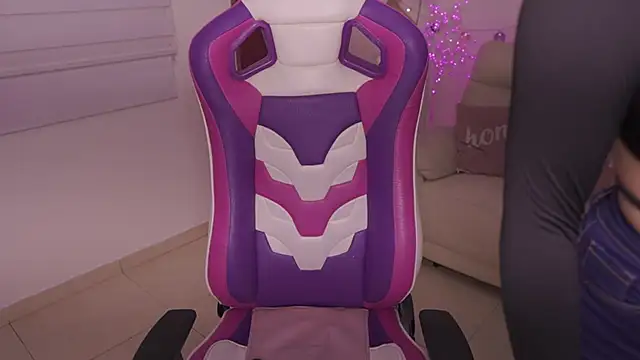 Enola Holmes  online show from 01.15.26